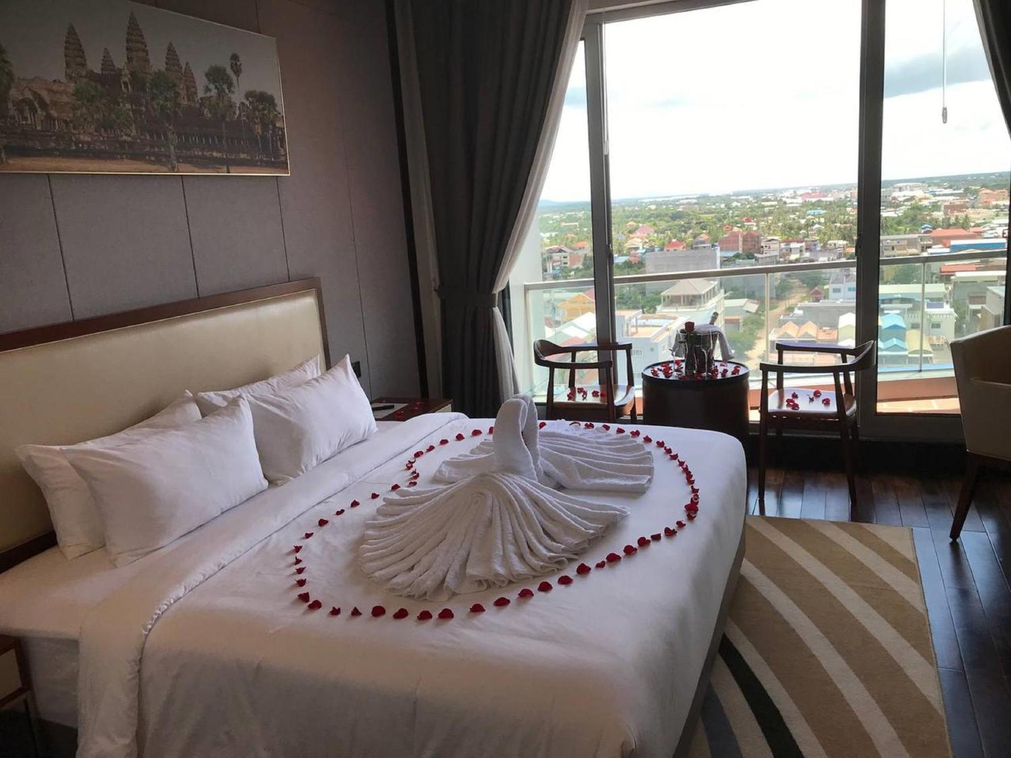 V V Hotel Батамбанг Екстериор снимка